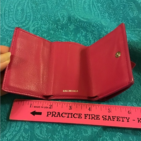 BALENCIAGA PAPER MINI WALLET PINK AUTHENTIC GREAT CONDTN BONUS AFTER MKT CHAIN - Picture 6 of 8